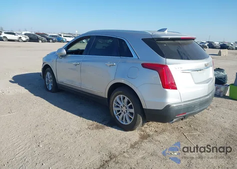 2017 Cadillac Xt5 Luxury z USA, uszkodzony, nr VIN 1GYKNBRS9HZ122853
